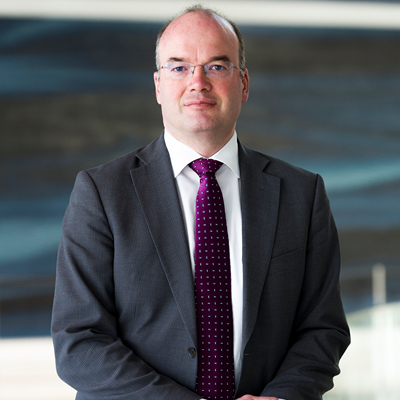 Dr. Thomas Becker